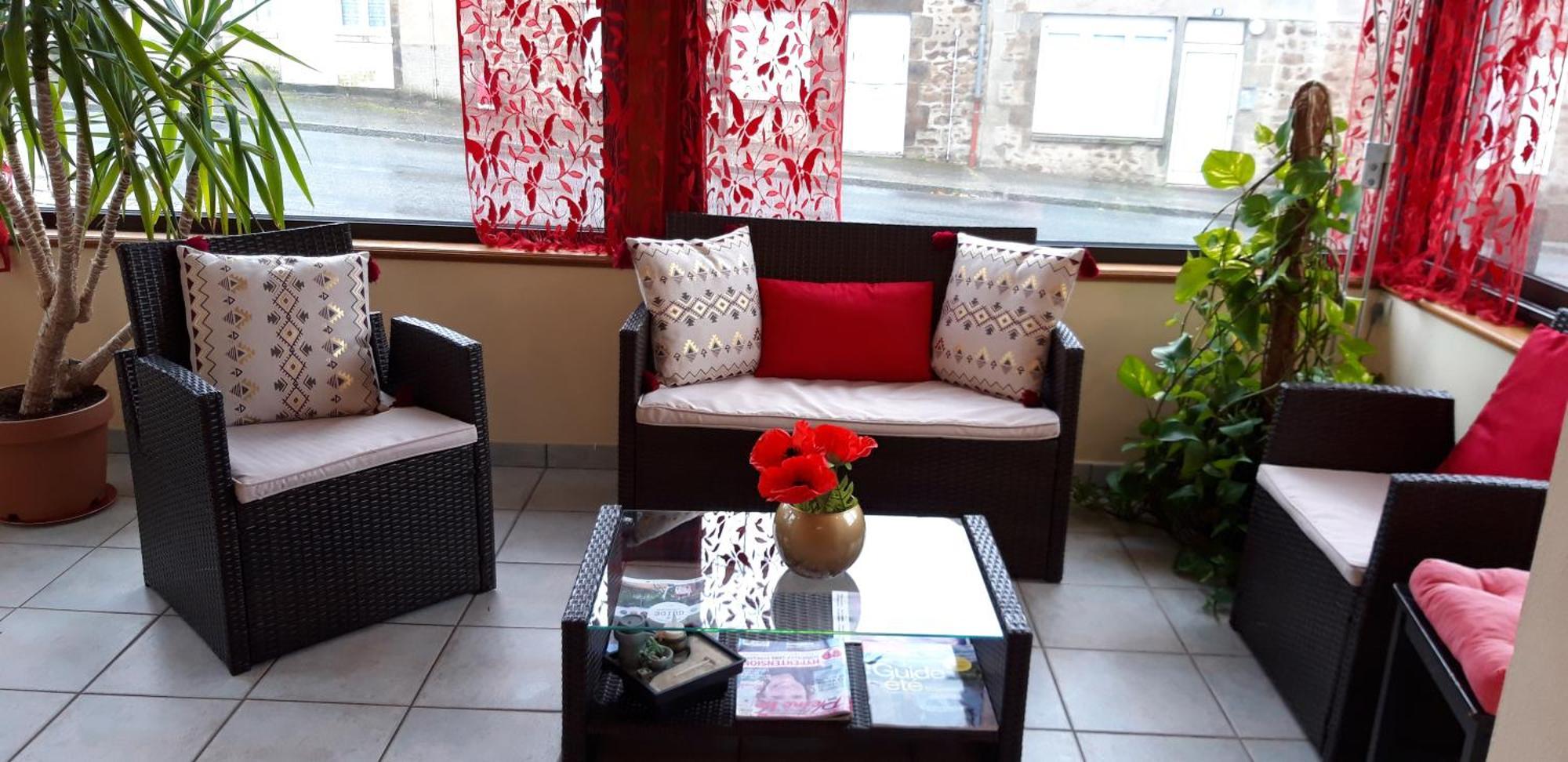 Hotel Le Gue De Genes Ambrieres Les Vallees Zewnętrze zdjęcie